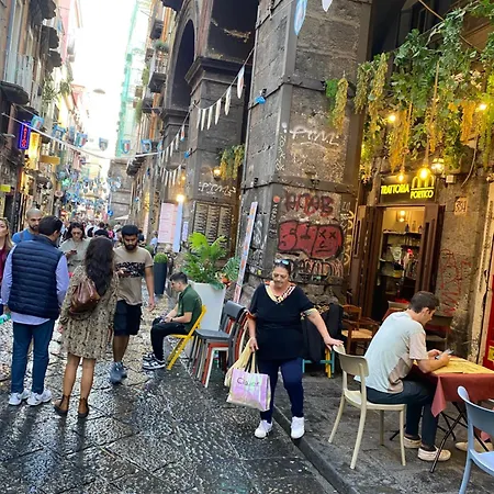 Civico 22 Silvestre 3* Neapol